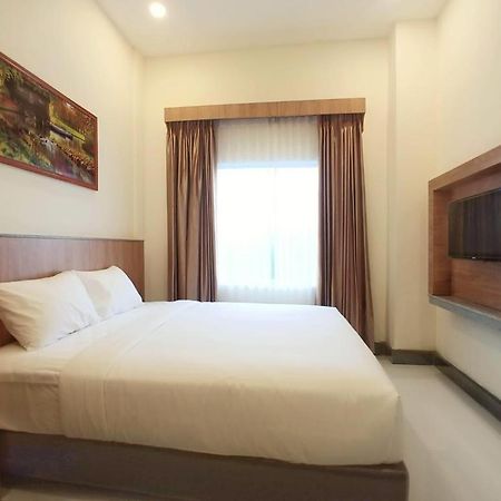 Bintan Lumba Lumba Inn Hotel Tanjung Pinang Exterior photo